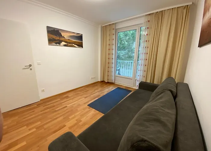 Monterey Apartment Vienna
